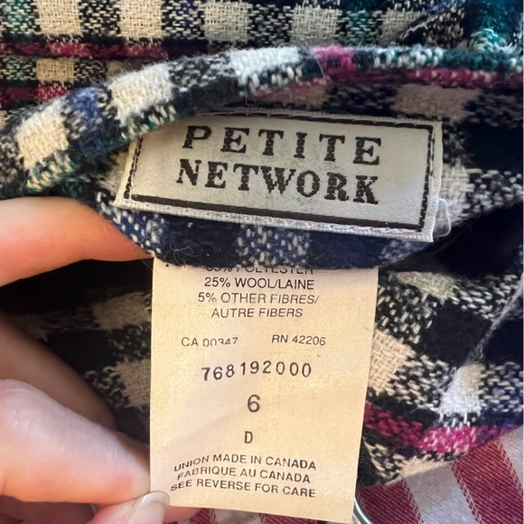 Petite Network - size 6 - Beautiful Colorful Plaid Skirt - Picture 8 of 8